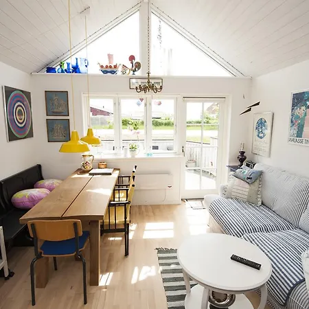 Lis. & Joh. 20 Holiday House Holiday home Kerteminde